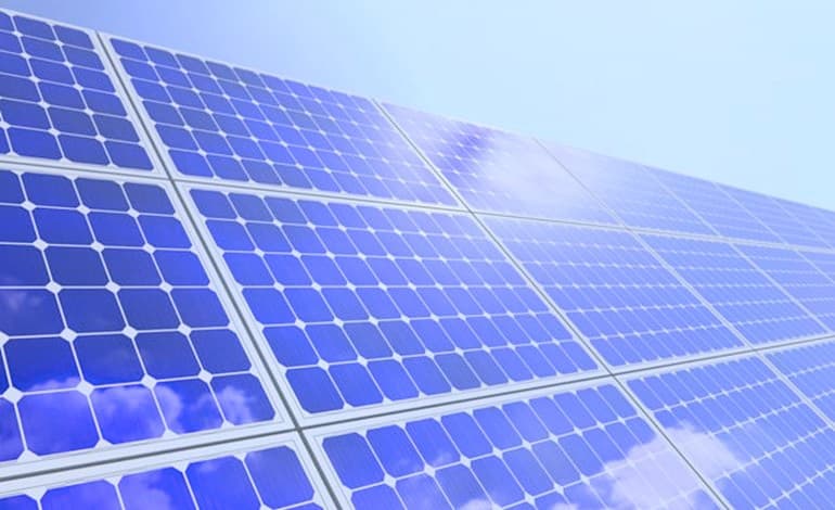 SECI tenders a 20 MW floating photovoltaic plant
